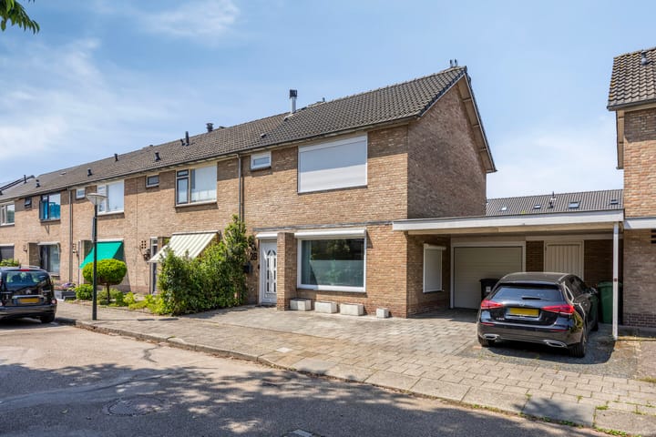 Beringstraat 28 in Geldrop foto