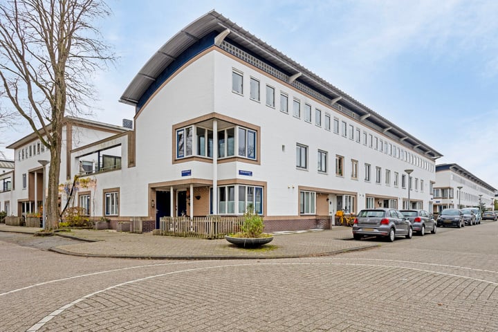 Berlaarstraat 32 in Amsterdam foto