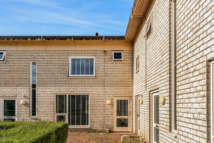 Bernard Zweershof 13 in Uithoorn foto