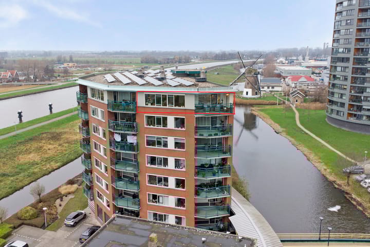 Bernhardhof 671 in Gouda foto