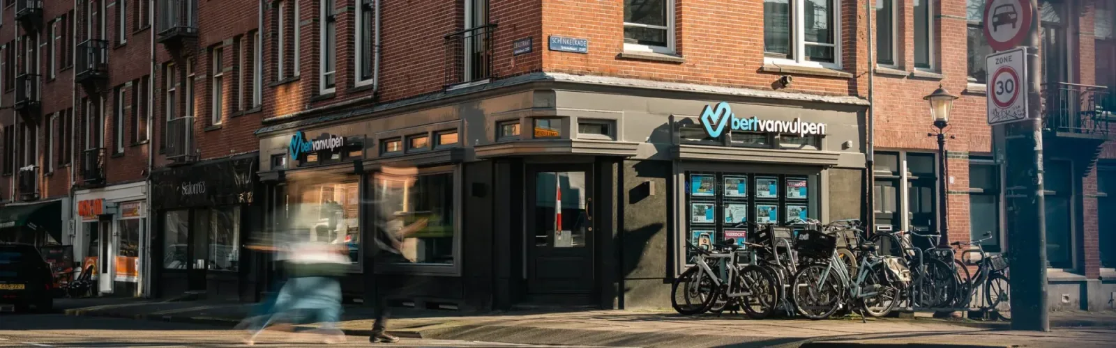 Team foto van Bert van Vulpen makelaars + hypotheken Amsterdam