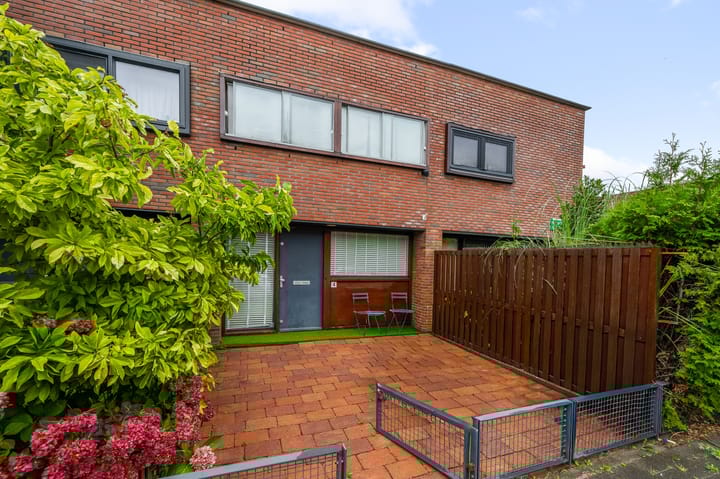 Bertha von Suttnerstraat 4 in Amsterdam foto