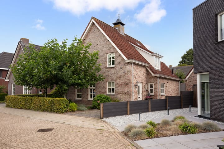 Beukenlaan 24 in Sprang-Capelle foto