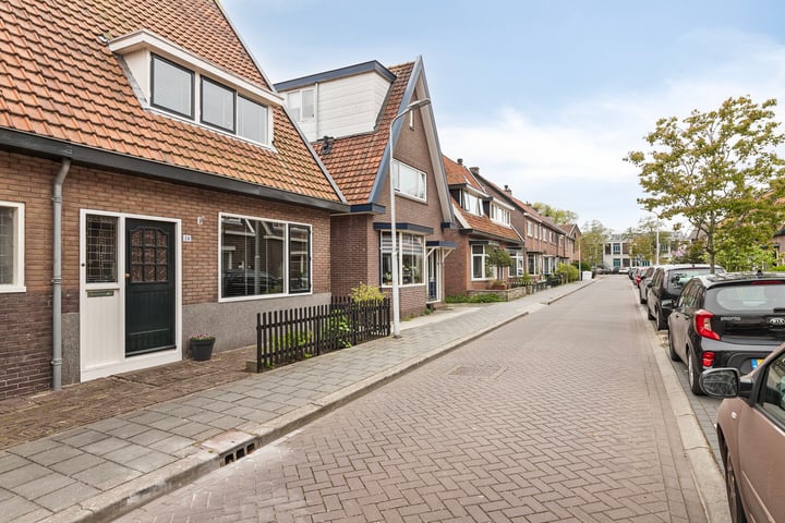 Beukestraat 24 in Krommenie