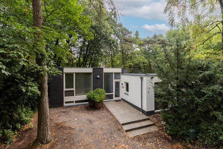 Beverlaan 2 in Son en Breugel