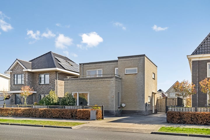 Bezaan 11 in Almere foto