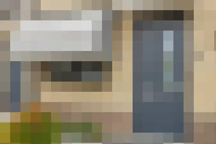 Bezeel 47 Rhoon thumbnail 43