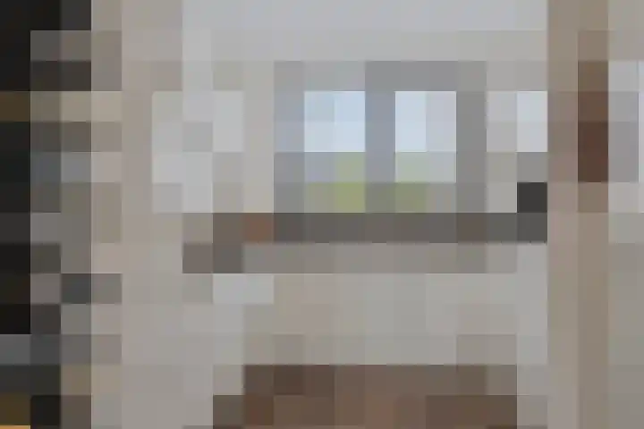 Bezeel 47 Rhoon thumbnail 9