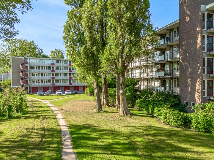 Biesbosch 87 in Amstelveen foto