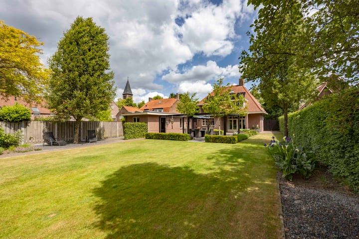 Biestsestraat 25 in Biest-Houtakker foto