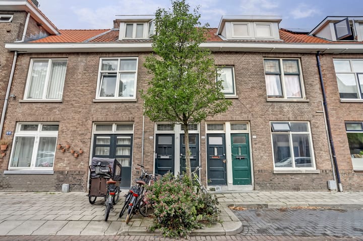 Bilderdijkstraat 33A in Schiedam foto
