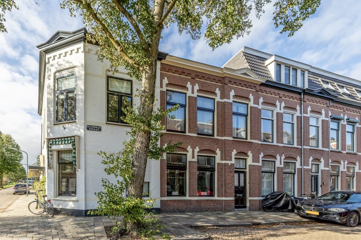Bilderdijkstraat 60 in Haarlem foto