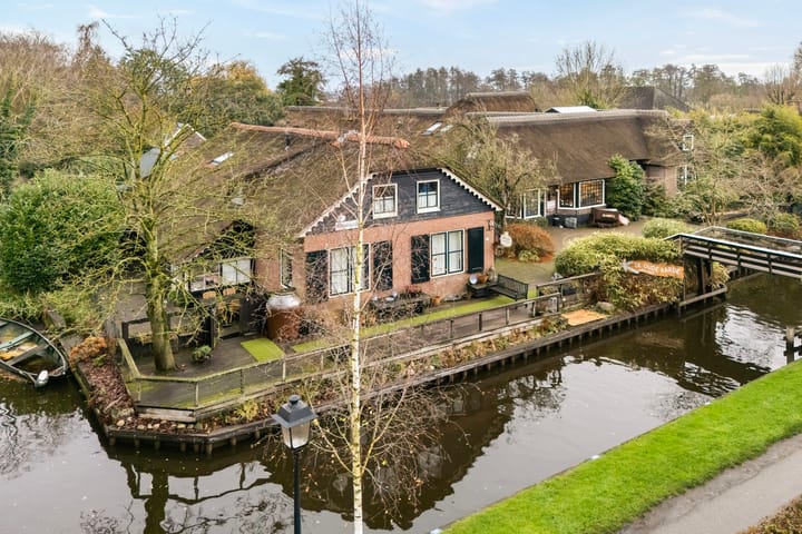 Binnenpad 41 in Giethoorn foto