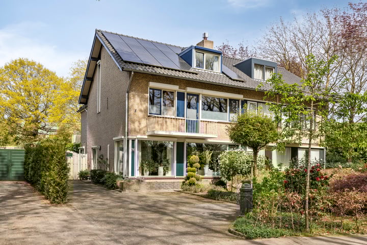 Blaarthemseweg 79 in Veldhoven foto