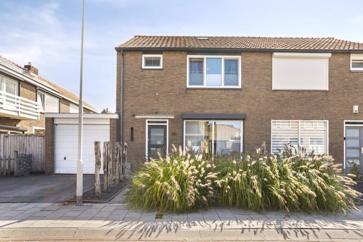 Blaaubeenstraat 63 in Goes