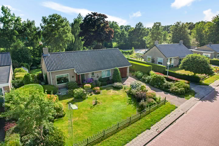 Blaauwhoflaan 34 in Joure foto