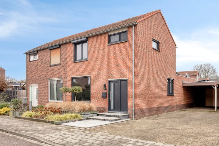 Blauwensteenweg 9 in Stein