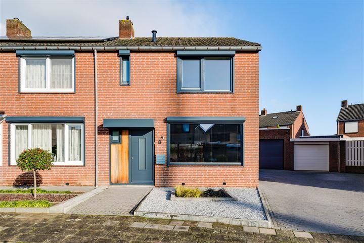 Bleekstraat 8 in Stramproy foto