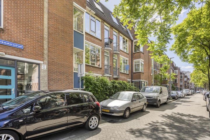 Bloemkwekersstraat 12B in Rotterdam foto
