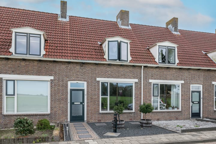 Bloemstraat 49 in Achthuizen foto