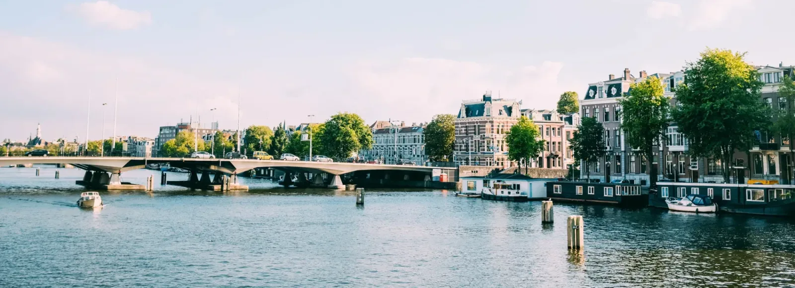 Team photo of BNV Makelaars