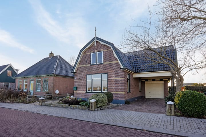 Bobeldijk 98 in Berkhout