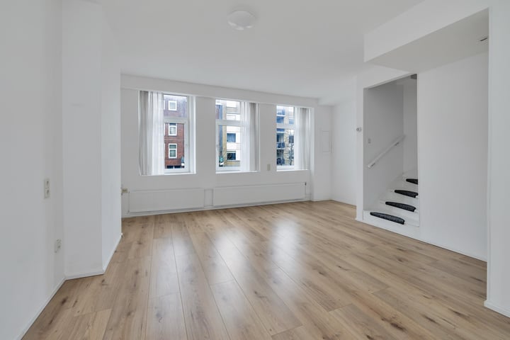 Boerhaavelaan 102B-1 in Schiedam foto