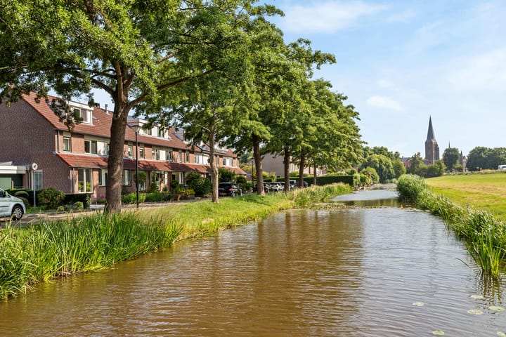 Boezemmolen 34 in Mijdrecht foto