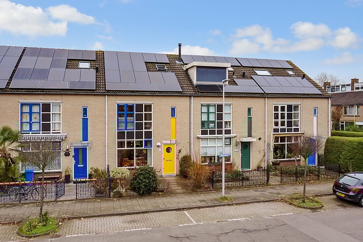 Bogotadreef 6 in Utrecht foto