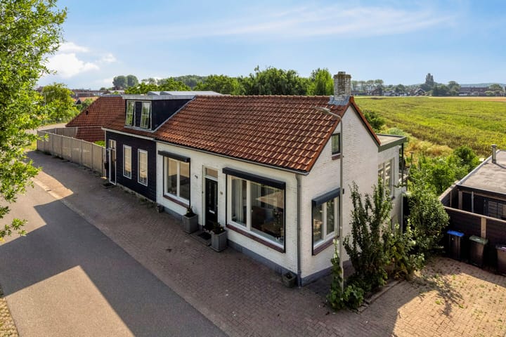 Boomdijk 9 in Wolphaartsdijk foto