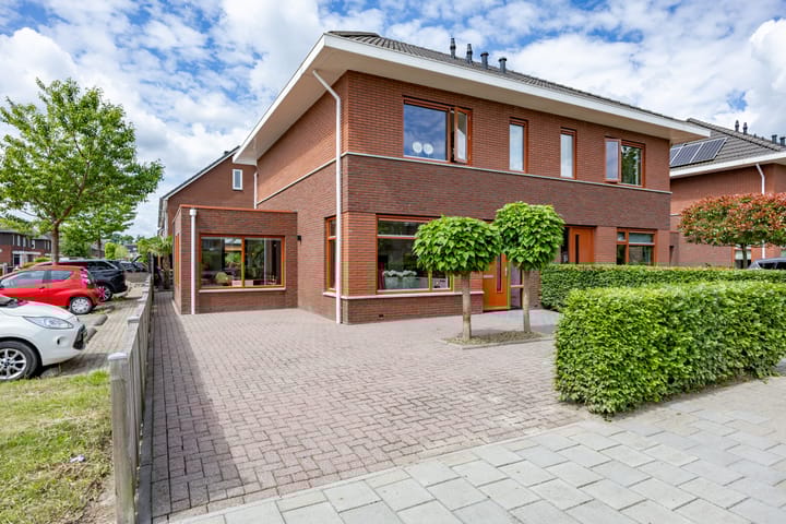 Boomgaard 51 in Hoogezand foto