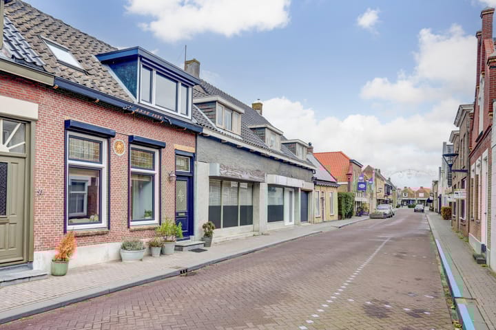 Boompjesstraat 28 in Strijen foto
