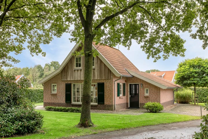 Boomsweg 1-Z131 in Hoge Hexel foto