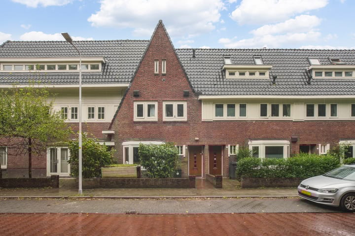 Bos en Vaartlaan 8 in Amstelveen foto