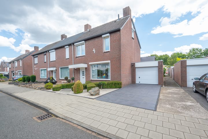 Bosbeek 10 in Geleen foto