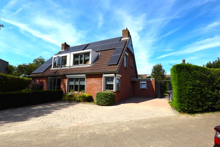 Bosboomplantsoen 44 in Oosterhout