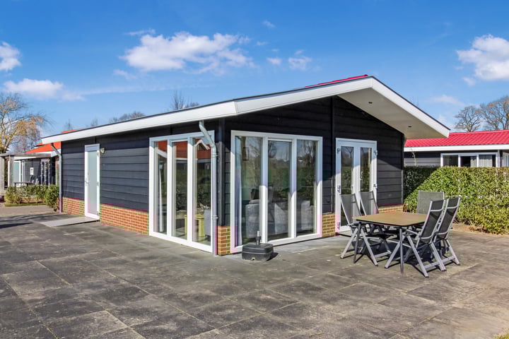 Boschlaan 26-96 in Lichtenvoorde foto