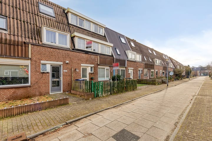 Bosgouw 240 in Almere