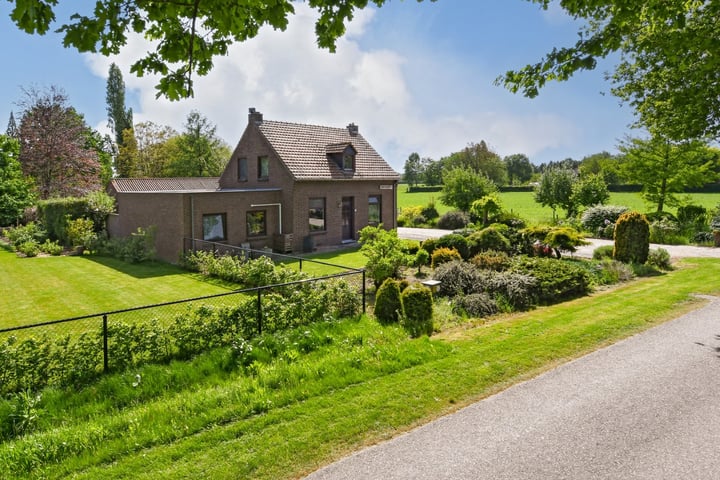 Bosscherkampweg 11 in Heythuysen foto