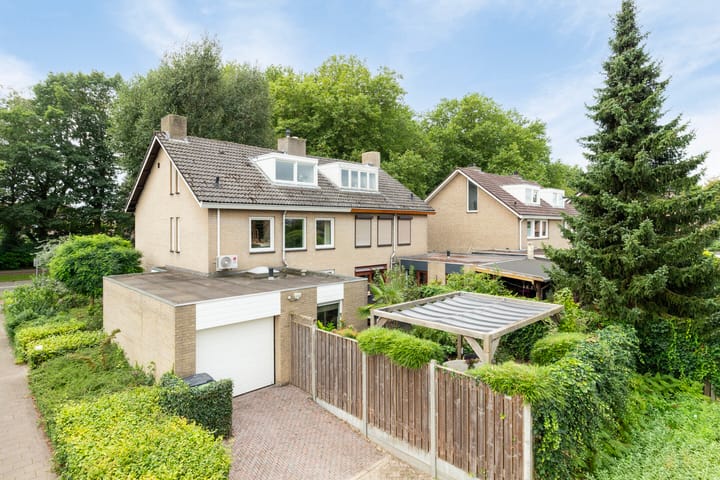 Bossebaan 31 in Veldhoven foto