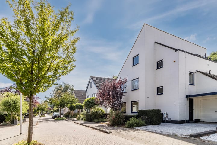 Boterbloemlaan 4 in Zoeterwoude foto