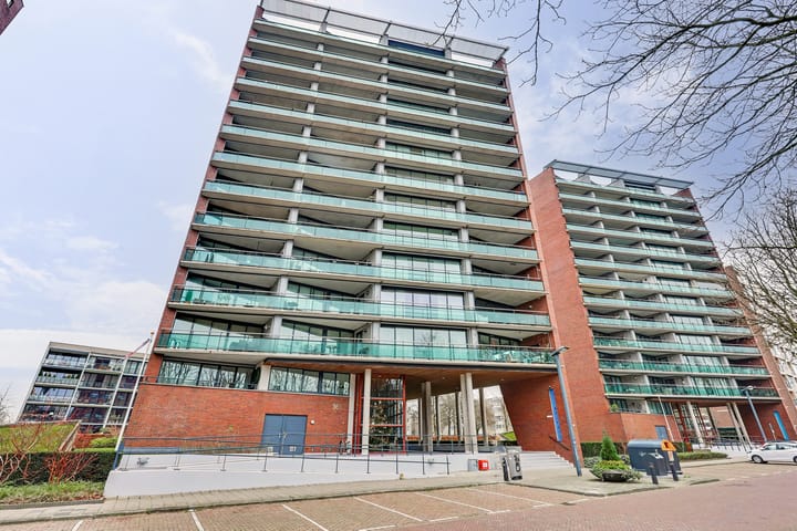 Boulevard 1945 365-51 in Enschede foto