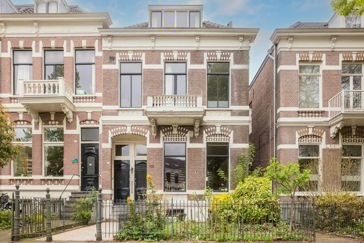 Boulevard Heuvelink 113 in Arnhem foto