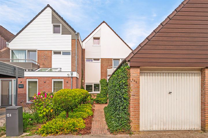 Bourgognelaan 122 in Eindhoven foto