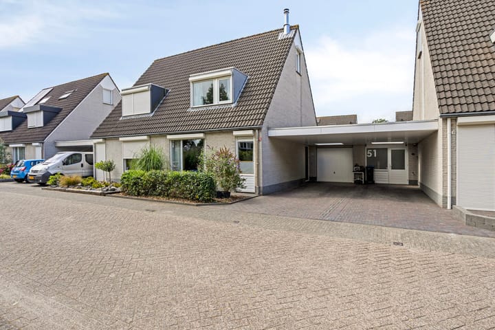 Bouvignehof 49 in Helmond foto