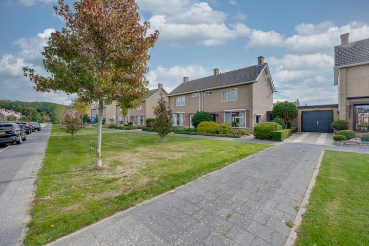 Bovendonksestraat 43 in Hoeven foto