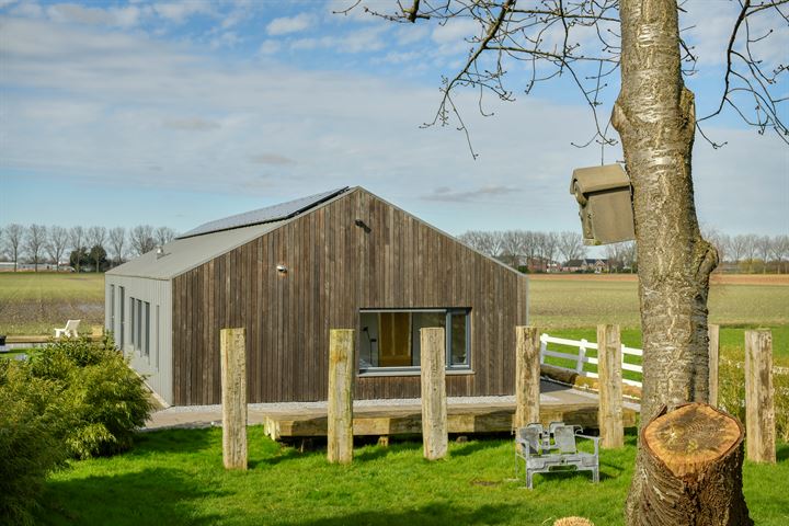 Bovenkerkerweg 123A in Amstelveen foto