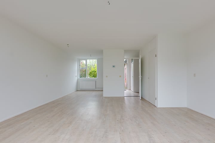 Braamstukken 80 in Eelde foto