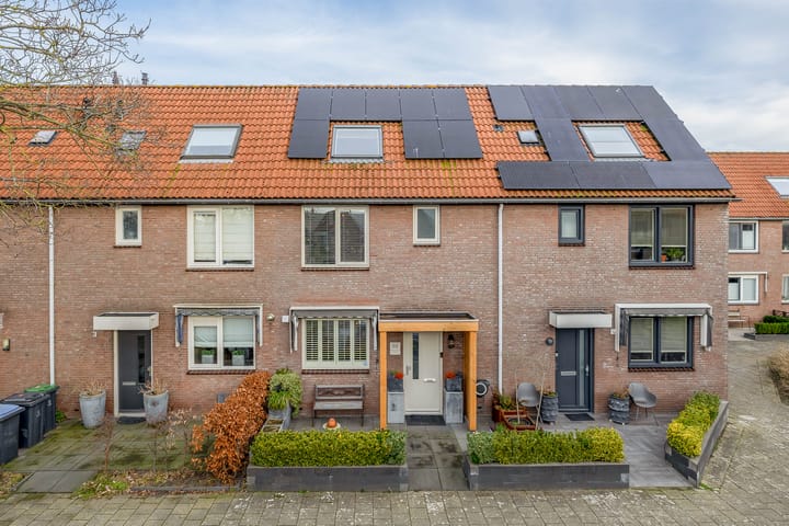 Branding 69 in Hellevoetsluis foto