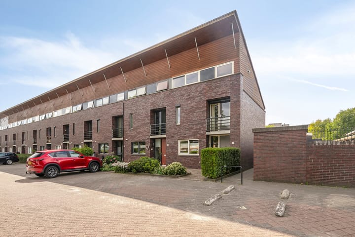 Bras 1 in Bunschoten-Spakenburg